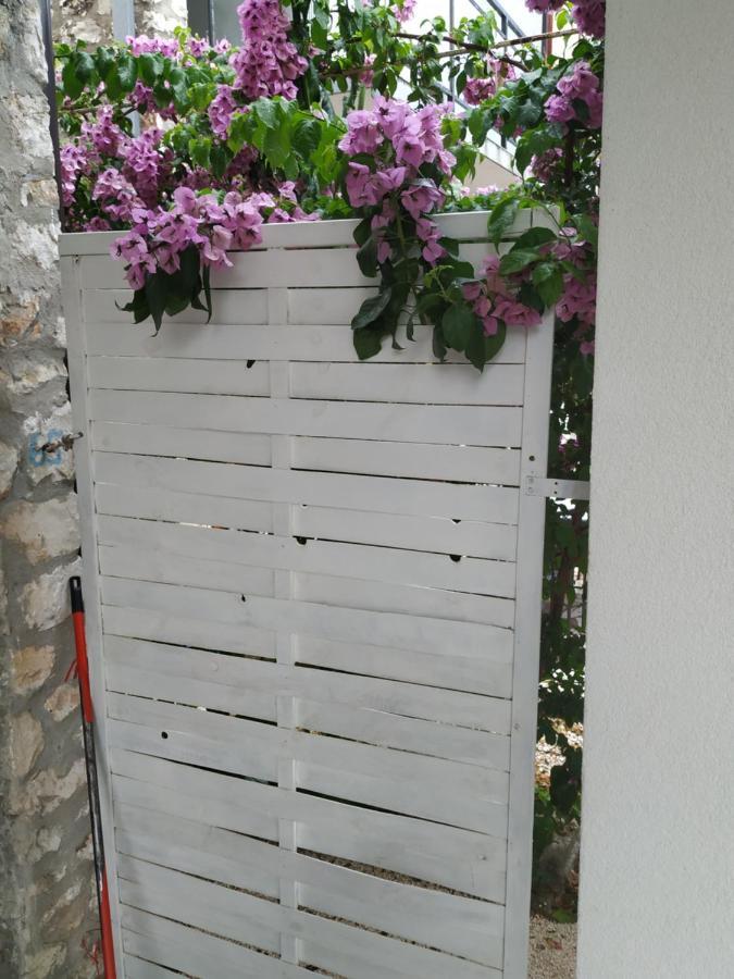 Studio Apartman Violeta II - 50M From The Beach Трогир Екстериор снимка