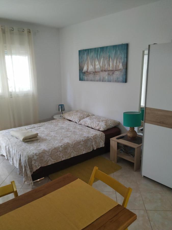 Studio Apartman Violeta II - 50M From The Beach Трогир Екстериор снимка