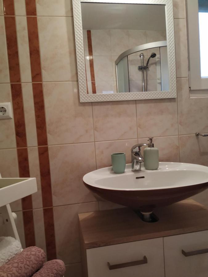 Studio Apartman Violeta II - 50M From The Beach Трогир Екстериор снимка
