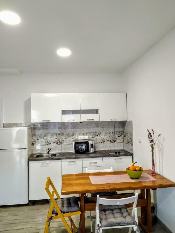 Studio Apartman Violeta II - 50M From The Beach Трогир Екстериор снимка